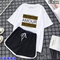 Шорты и белая футболка AMOUR Sv