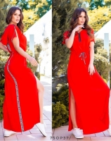 Платье с капюшоном длинное красное OP37