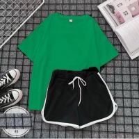Костюм зеленая футболка и черные шорты SN