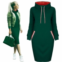 Спортивное платье утепленное зеленое KH