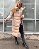 Болоневое пальто с крупными карманами светло-бежевое ZI