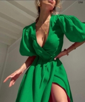 Платье миди жатка зеленое BEK