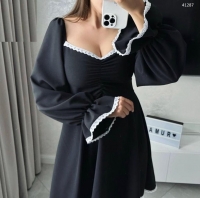 Платье декольте крепун черное с белой каймой KH4128